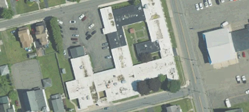 200 Main St