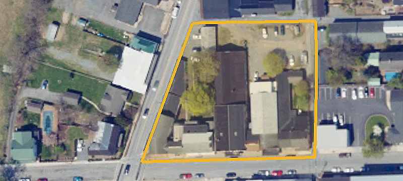 31 Seminary St