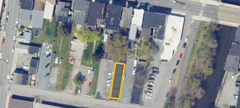 124 Lincoln W Way