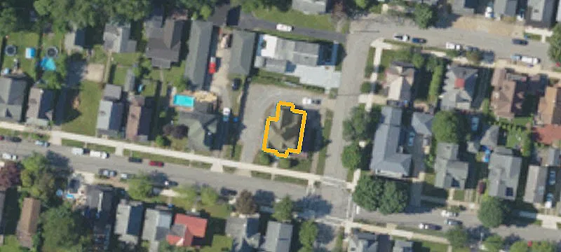 1404 Otter St