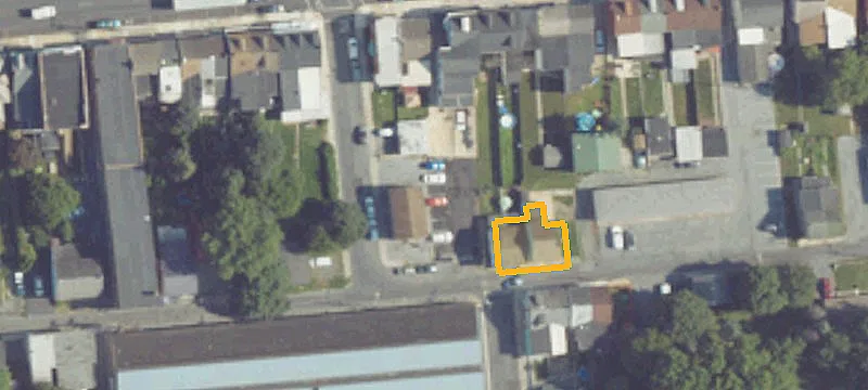 644 Adj Walnut St