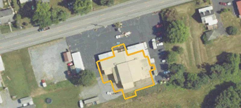 724 Main St