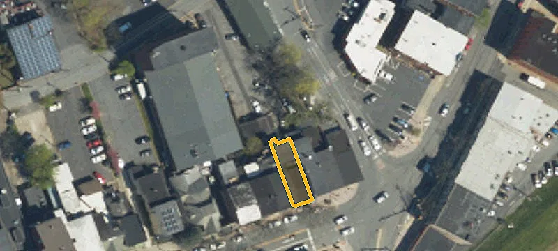 504 Main St