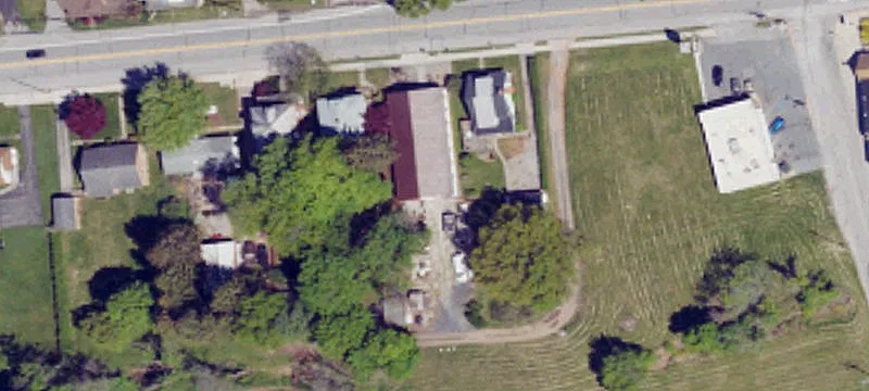 411 Lincoln W Way