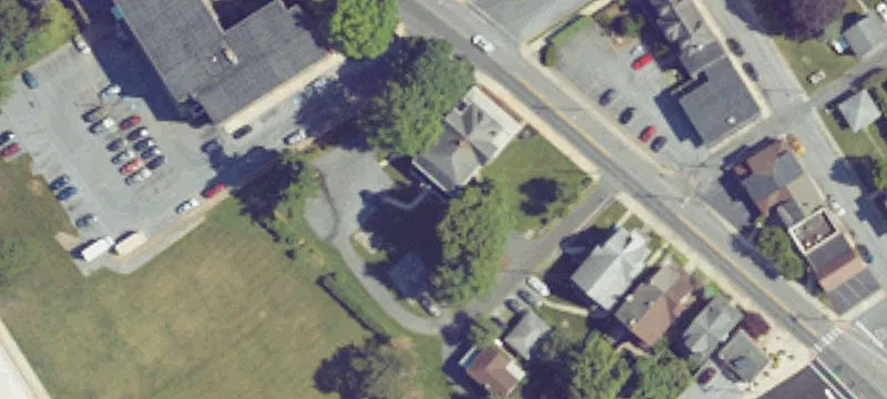 201 Railroad St