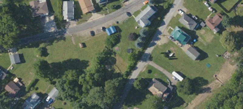 1105 Old Mercer Rd