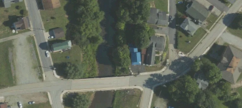94 Charles St