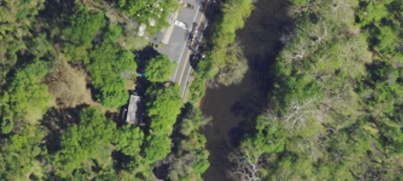 989 Riv Rd