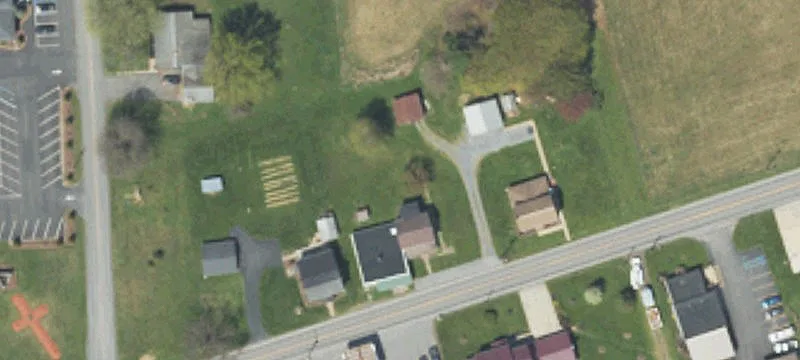 236 Middle Rd