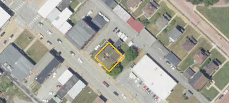 831 Midland Ave
