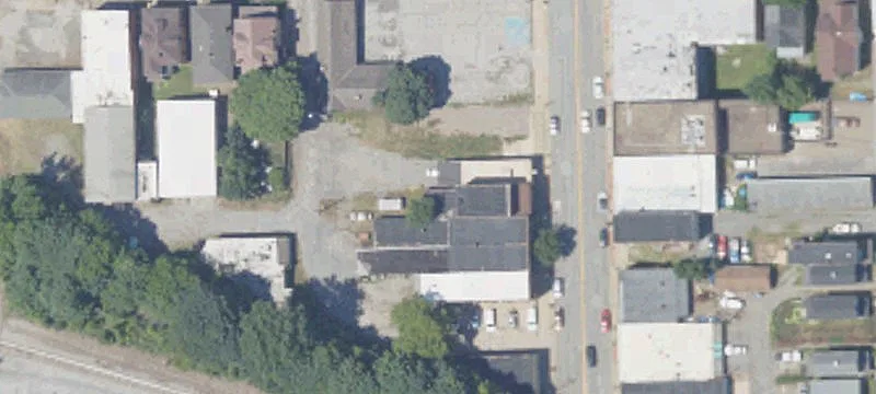 214 5th St
