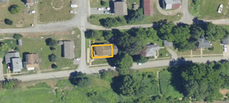 109 Riv Ave