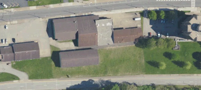 920 Donner Ave