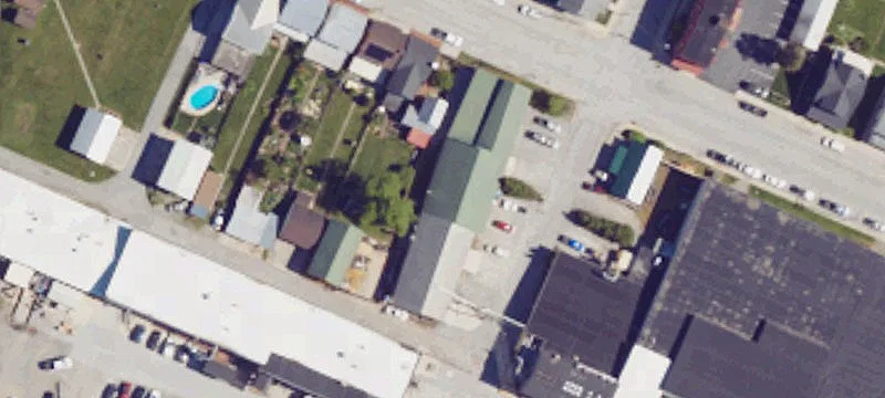 304 Locust St