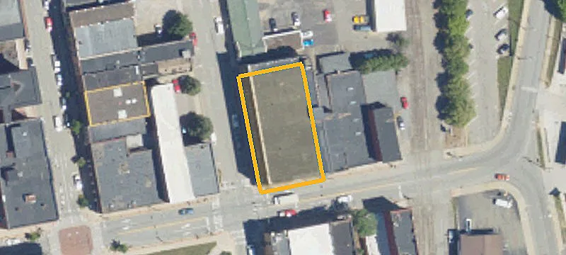 202 Ctr St