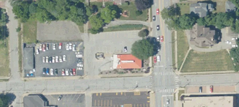 305 Jefferson St