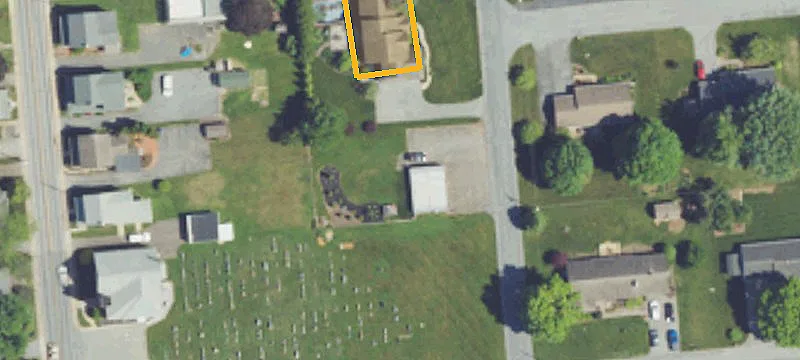 28 Poplar St