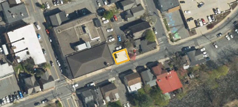 606 Ann St