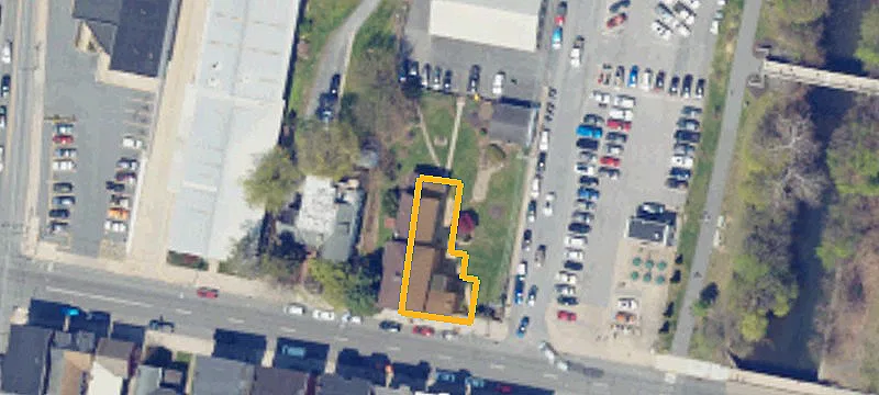 125 Lincoln W Way