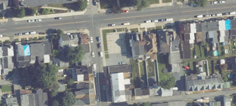 240 Chestnut St