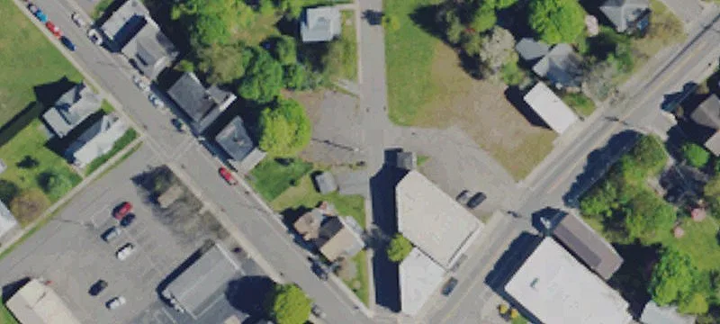 27 Taylor Ave