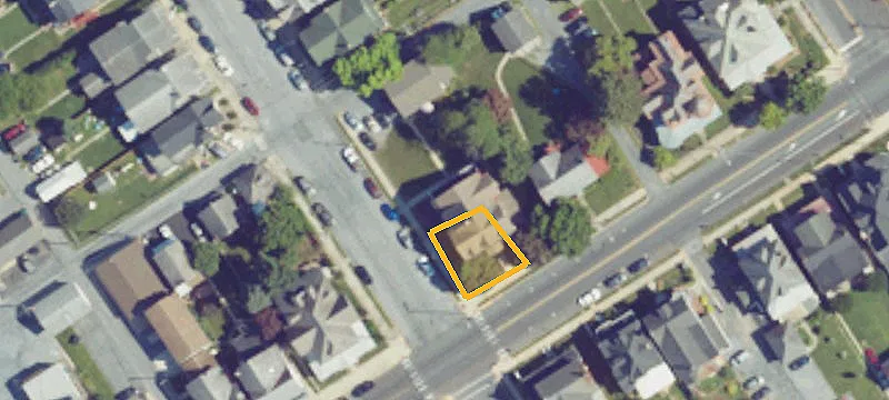 201 Main St
