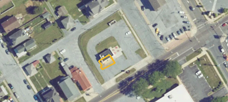 629 Main St