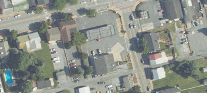 2 Main St