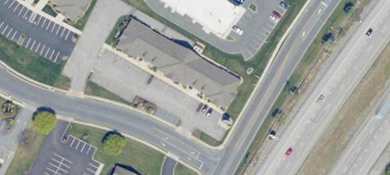 465 Phoenix Dr