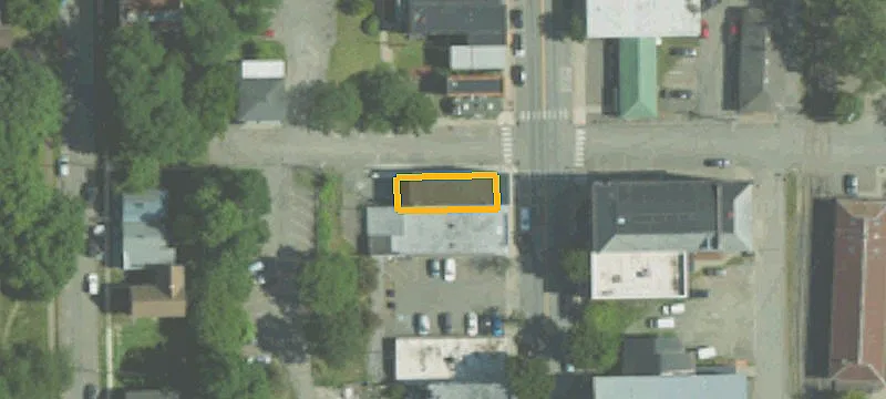 600 Main St