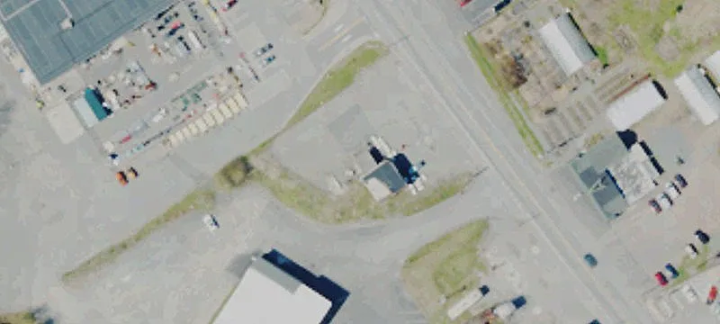 Willow Ave