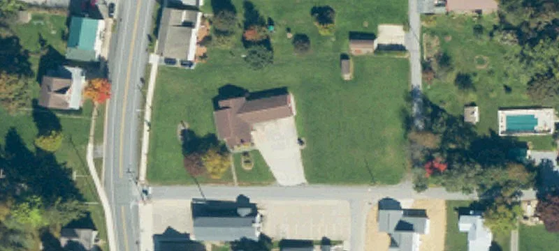 198 Main St