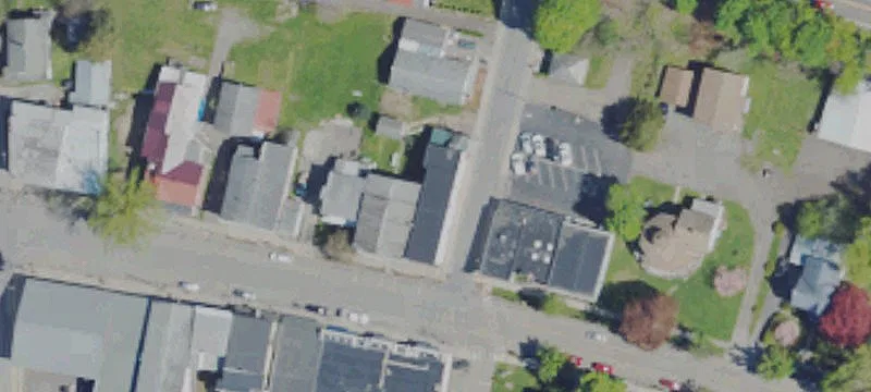 416 Main St