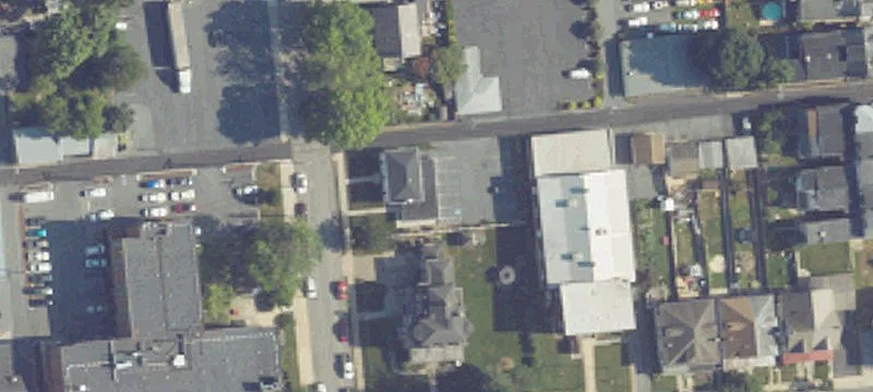 20 3rd St