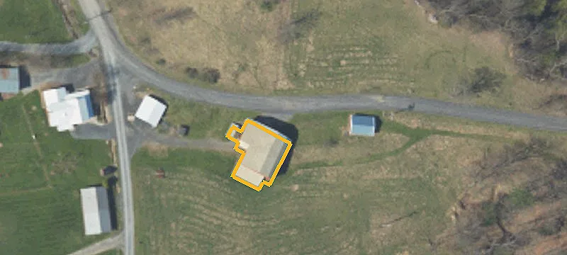 102 Sawmill Dr
