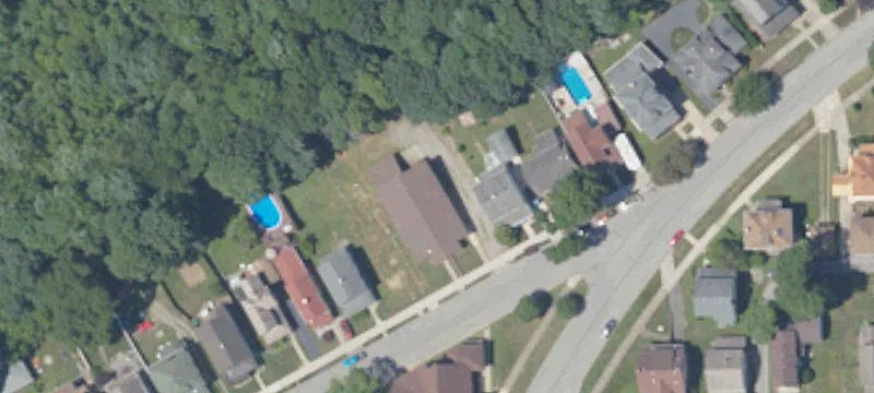 412 Gln Ave
