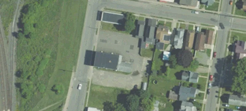 115 Thomas Ave