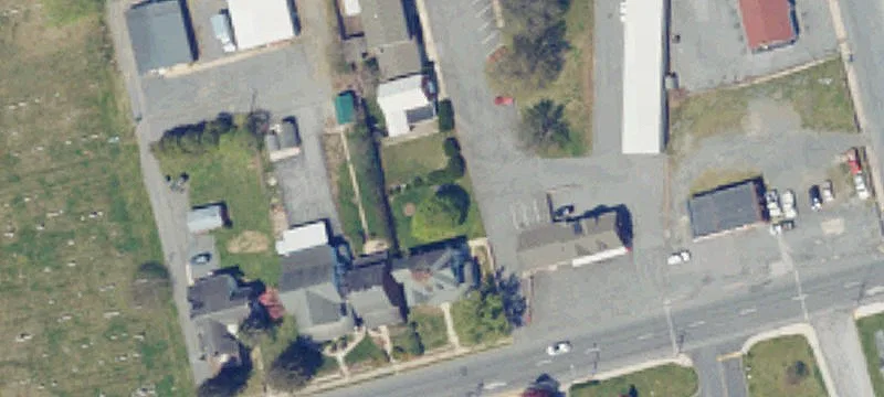 611 Lincoln W Way