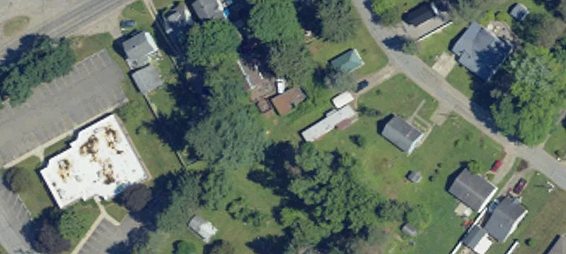 20 Linda Ln