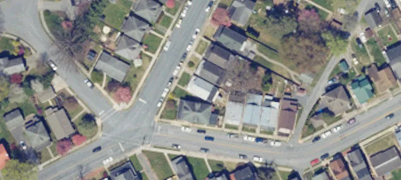 910 Wilson Ave