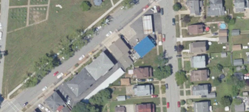 324 Sims St