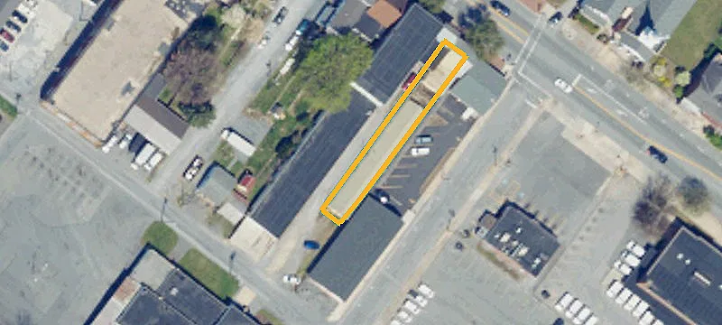 72 Main St