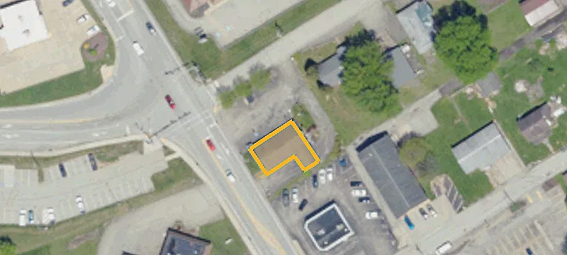320 Ctr Ave