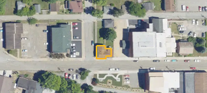 622 Main St