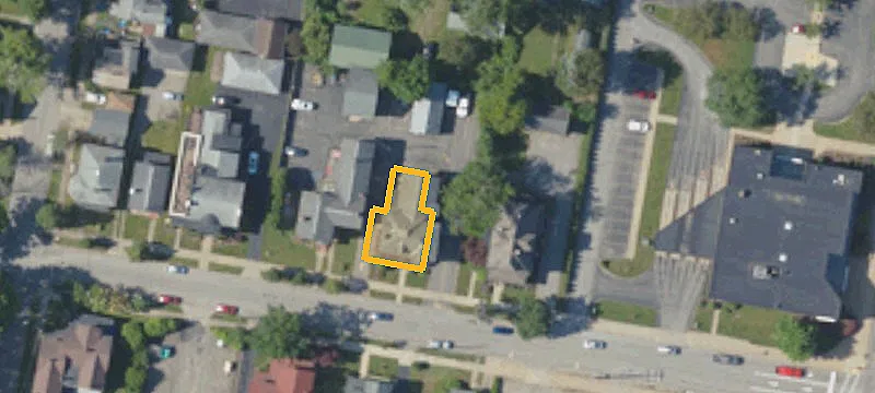 1328 Elk St
