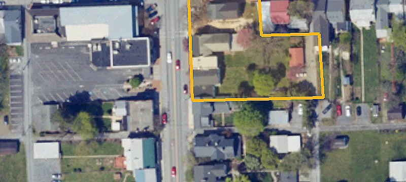 17 Main St