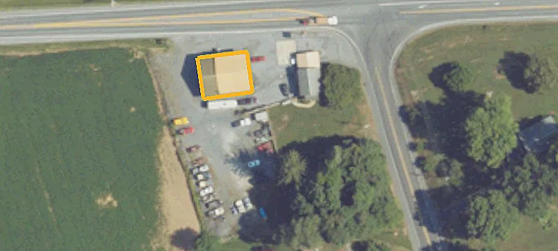812 Horseshoe Pike
