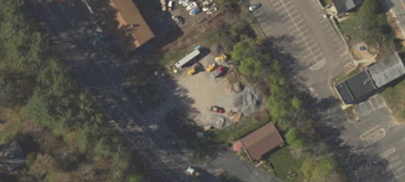 595 Memorial Hwy