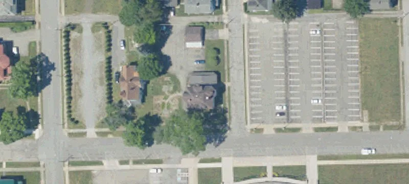 111 Lincoln Ave