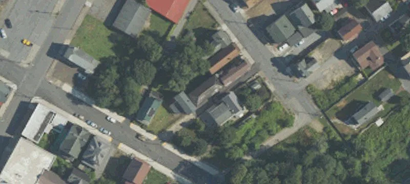 124th Peter St